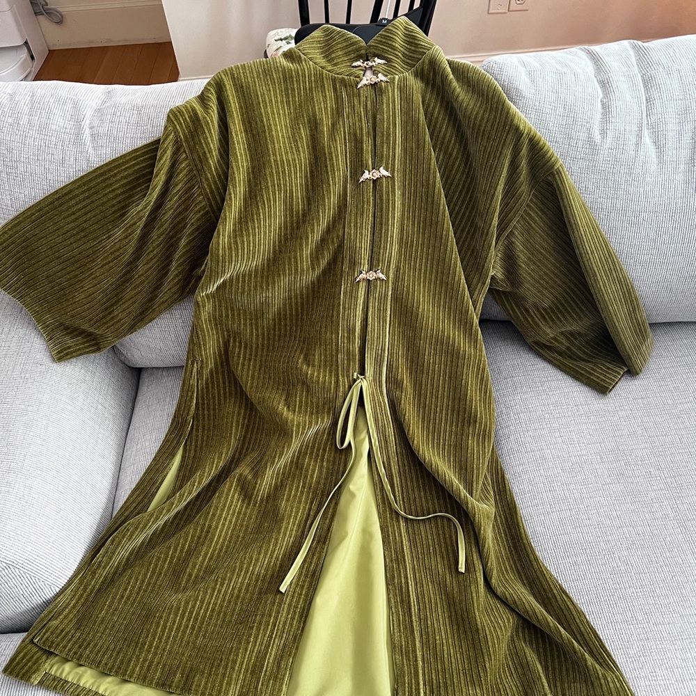 Elegant Olive Green Long Coat